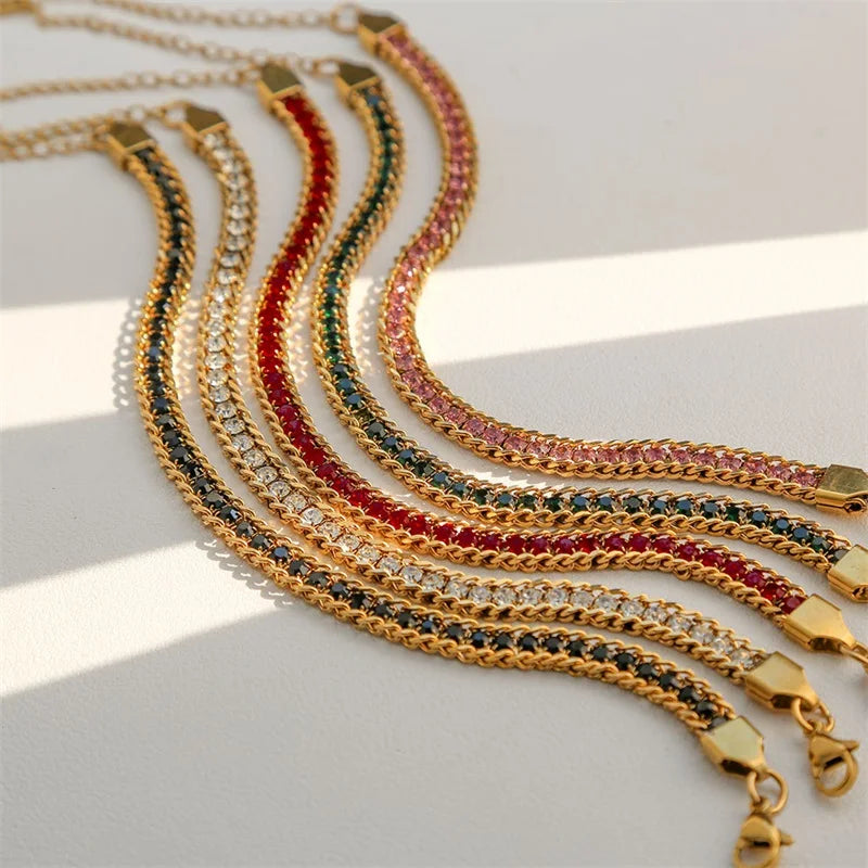 Pulseiras Arcobaleno de várias cores lado a lado